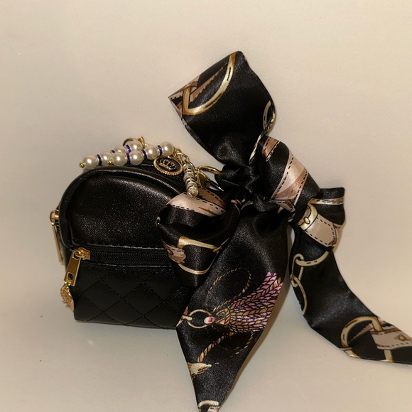 Mini style bag with Twilly🪷 - Picture 12 of 16